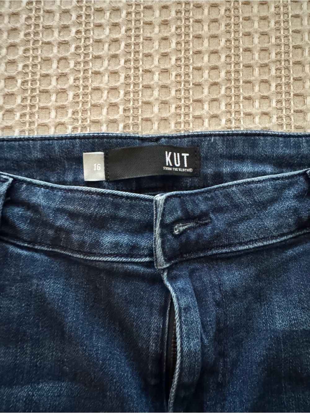 Kut from the Kloth Dark Wash Slim Men’s Jeans